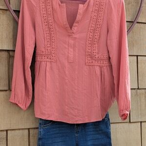 Women's Pink Lace Detail Top